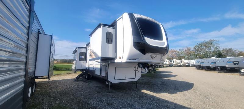 2022 Forest River Cedar Creek Champagne Edition 38EBS 2022 Forest River Cedar Creek Champagne Edition 38EBS