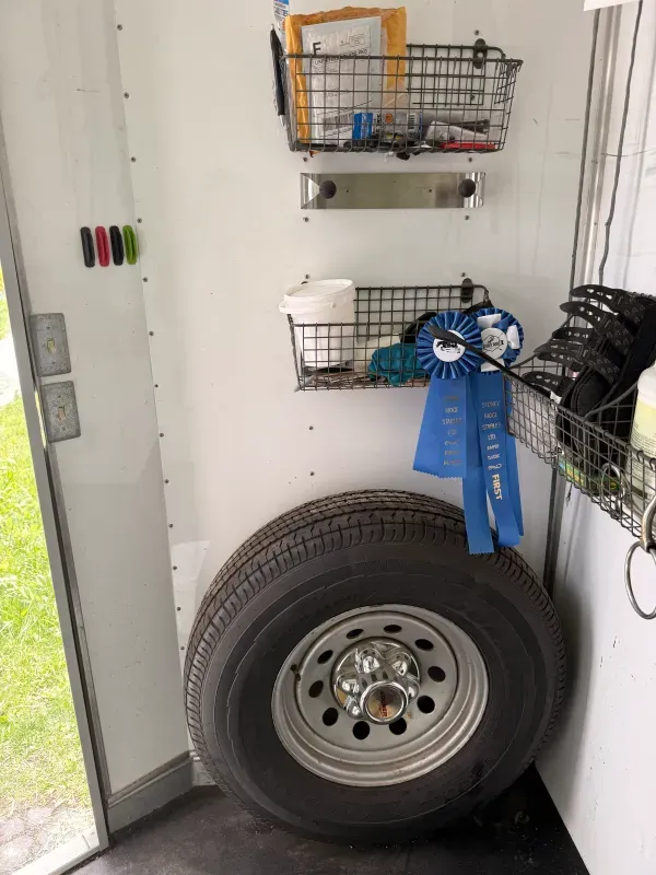 used Horse Trailers Sooner  for sale, in Chesterland, OH Thumbnail 3