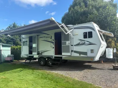 2011 Northwood Manufacturing Silver Fox Edition Travel Trailers