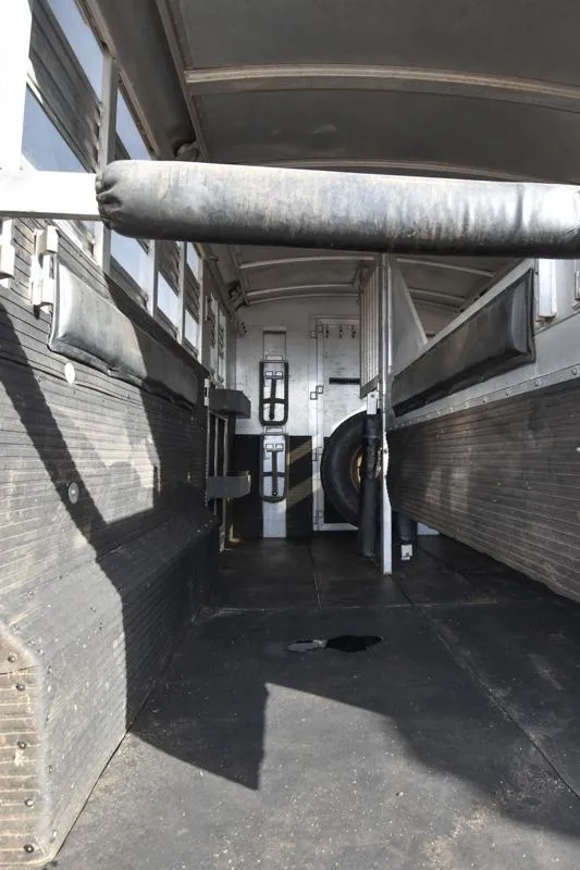 used Horse Trailers C and C Trailers  for sale, in Elk Mound, WI Thumbnail 15