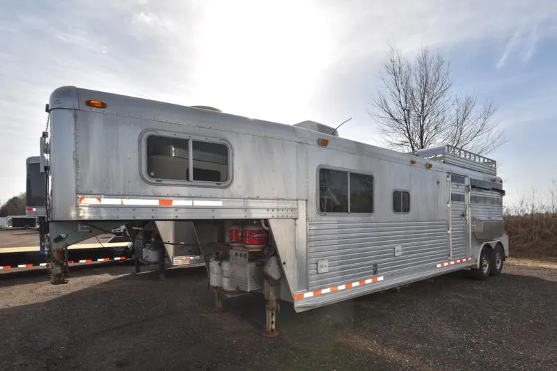 used Horse Trailers C and C Trailers  for sale, in Elk Mound, WI Thumbnail 16
