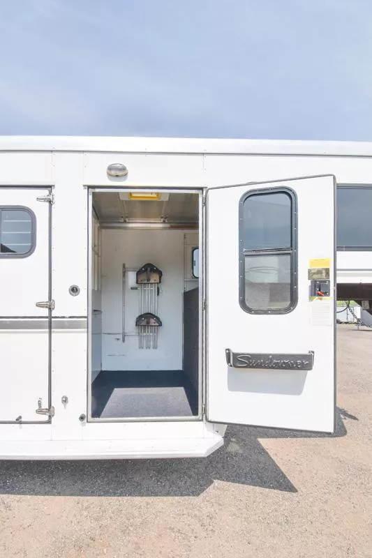 used Horse Trailers Sundowner Trailers  for sale, in Elk Mound, WI Thumbnail 7
