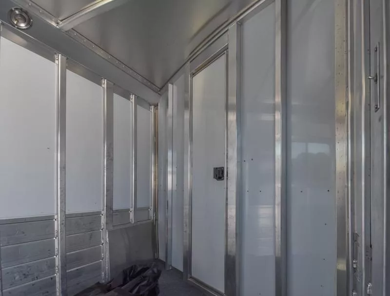 used Horse Trailers 4-Star Trailers  for sale, in Elk Mound, WI Thumbnail 5