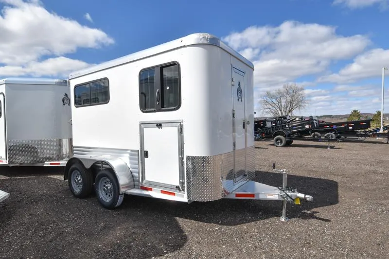2026 Adam JULITE STRAIGHT LOAD WALK THRU W/MANGERS STEP IN NO DRESSING ROOM Horse Trailer