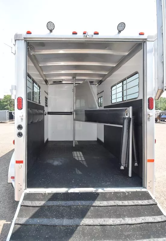 used Horse Trailers Sundowner Trailers  for sale, in Elk Mound, WI Thumbnail 10