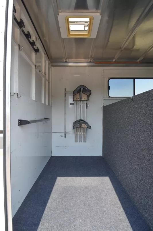 used Horse Trailers Sundowner Trailers  for sale, in Elk Mound, WI Thumbnail 5