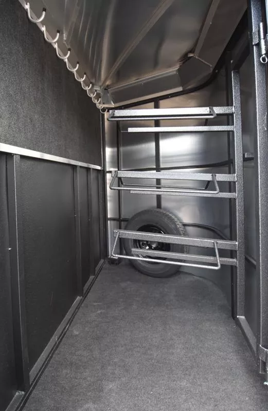 used Horse Trailers Logan Coach  for sale, in Elk Mound, WI Thumbnail 4