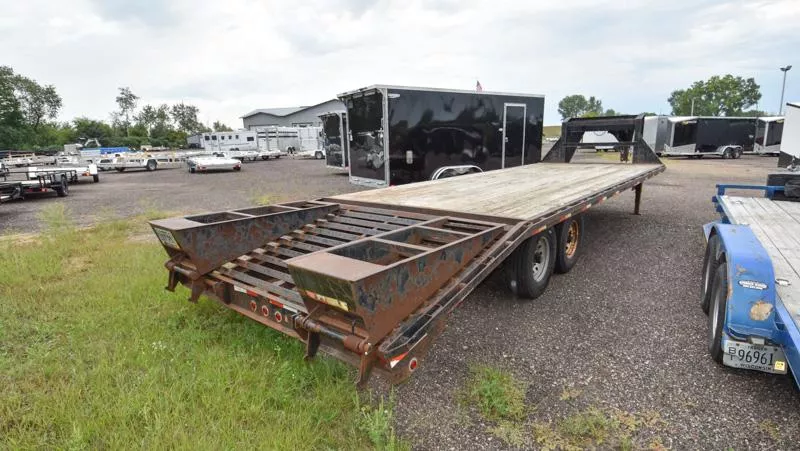 used Equipment / Flatbed Trailers PJ Trailers  for sale, in Elk Mound, WI Thumbnail 3
