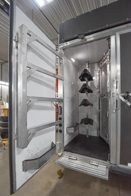 used Horse Trailers Lakota  for sale, in Elk Mound, WI Thumbnail 14