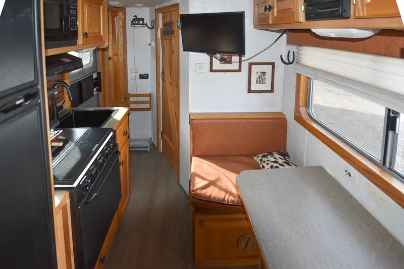 used Horse Trailers C and C Trailers  for sale, in Elk Mound, WI Thumbnail 3