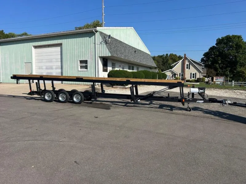 used Other Trailers Hoosier Trailers  for sale, in Middlebury, IN Thumbnail 2