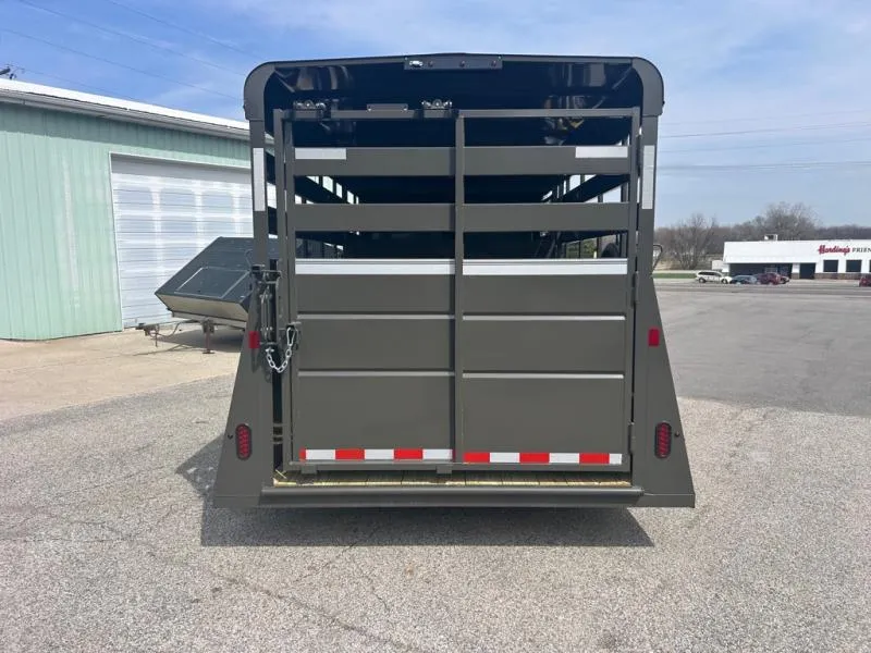 used Other Trailers Valley Trailers  for sale, in Middlebury, IN Thumbnail 4