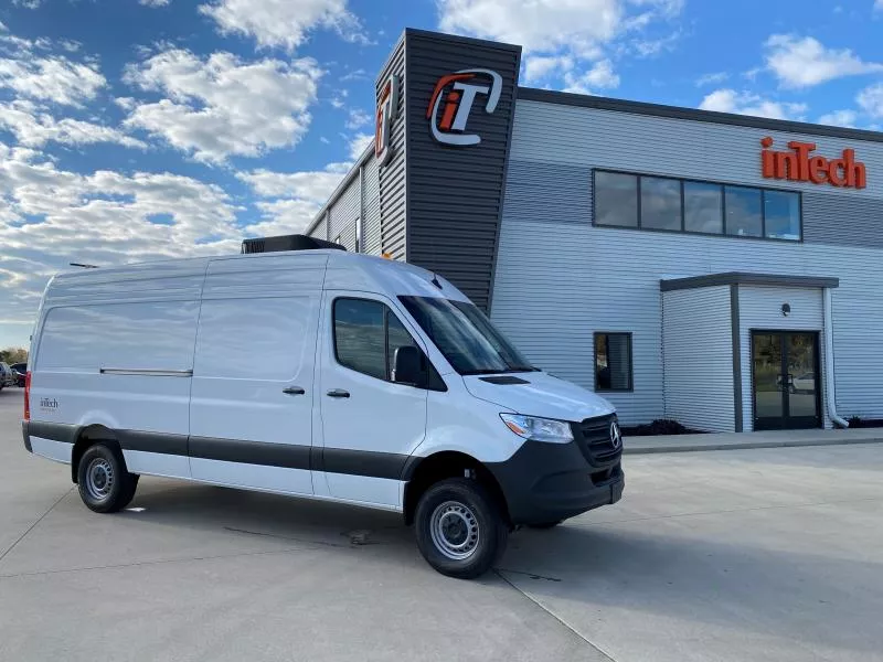 2026 InTech SPLVAN-UPFIT Fiber Splicing