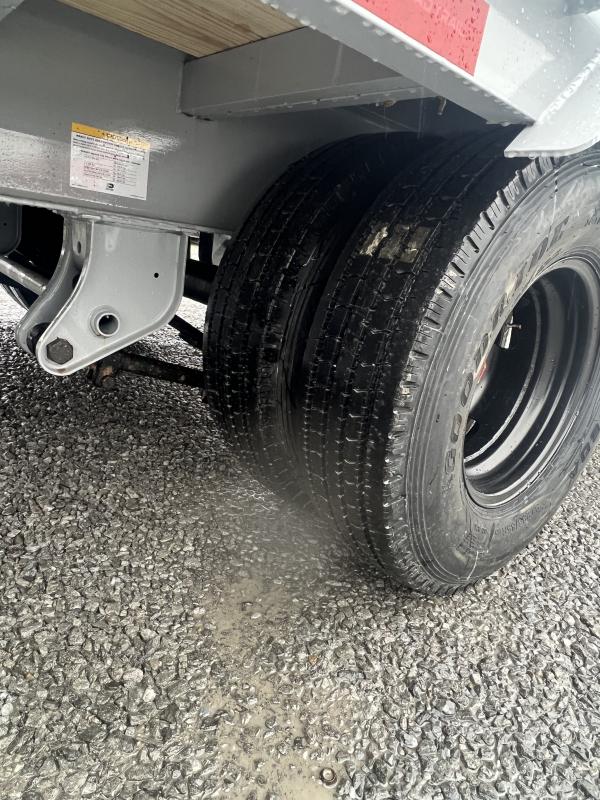 new Equipment / Flatbed Trailers Load Trail  for sale, in Lebanon, KY Thumbnail 9