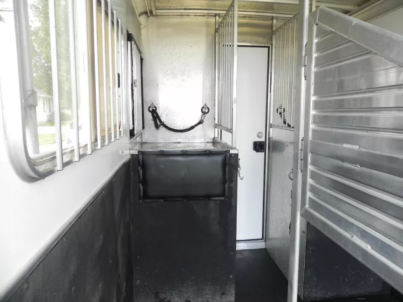 used Horse Trailers Featherlite  for sale, in Montrose, CO Thumbnail 6