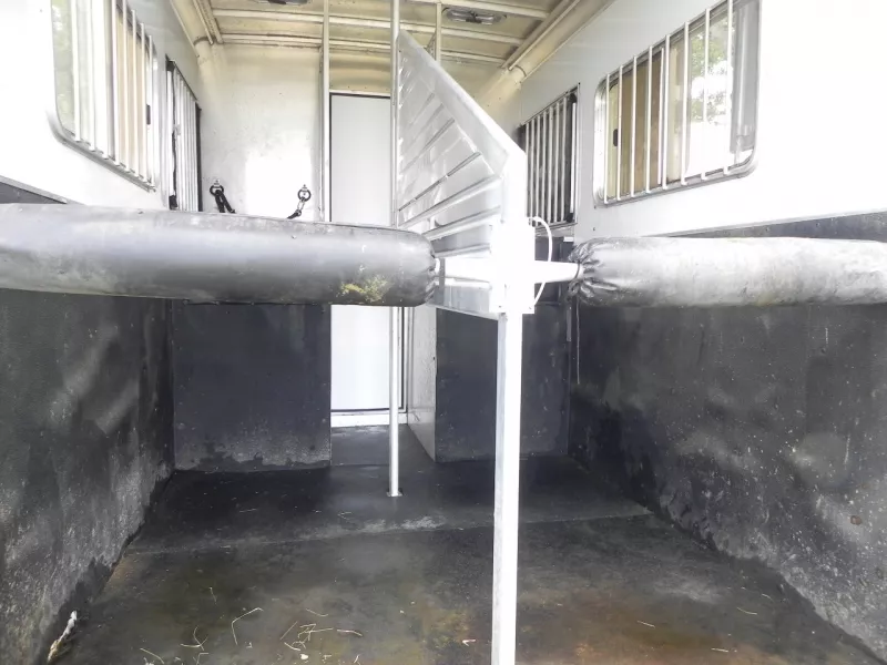 used Horse Trailers Featherlite  for sale, in Montrose, CO Thumbnail 4