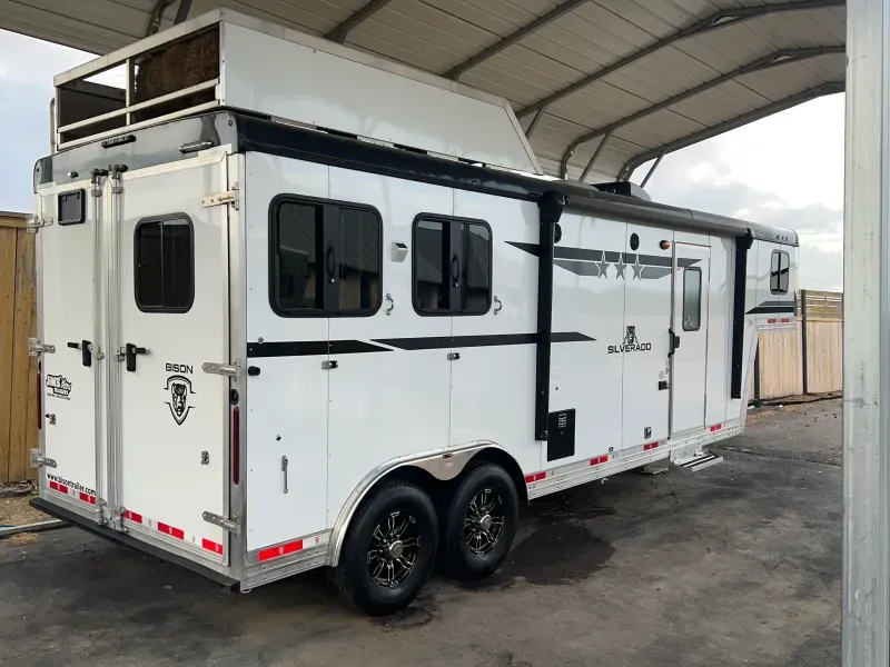 used Horse Trailers Bison Trailers  for sale, in Schertz, TX Thumbnail 3