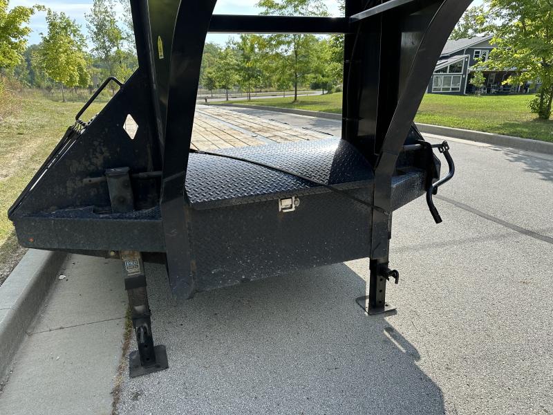 used Equipment / Flatbed Trailers Diamond C Trailers  for sale, in Indianapolis, IN Thumbnail 3