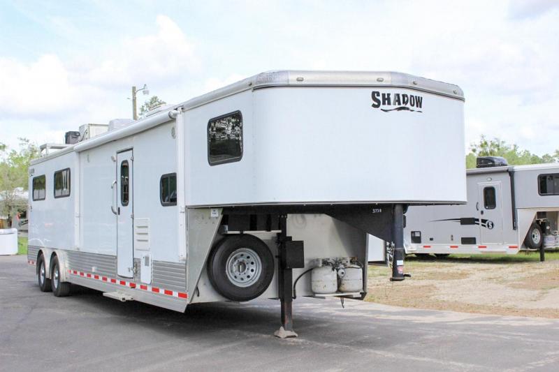 2013 Shadow Horse Living Quarters with Large Rear Tack 2013 Shadow Horse Living Quarters with Large Rear Tack