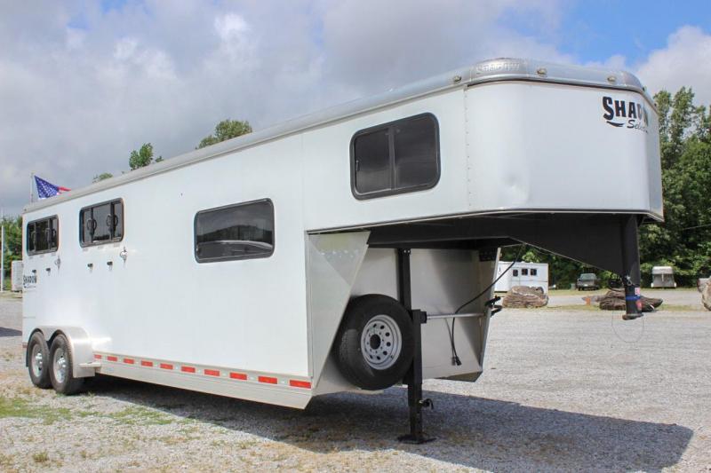 2013 Shadow Select 4 Horse Gooseneck 2013 Shadow Select 4 Horse Gooseneck