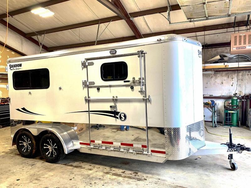 2020 Shadow Trailers 69166E-2STR-SR-BP Horse Trailer 2020 Shadow Trailers 69166E-2STR-SR-BP Horse Trailer