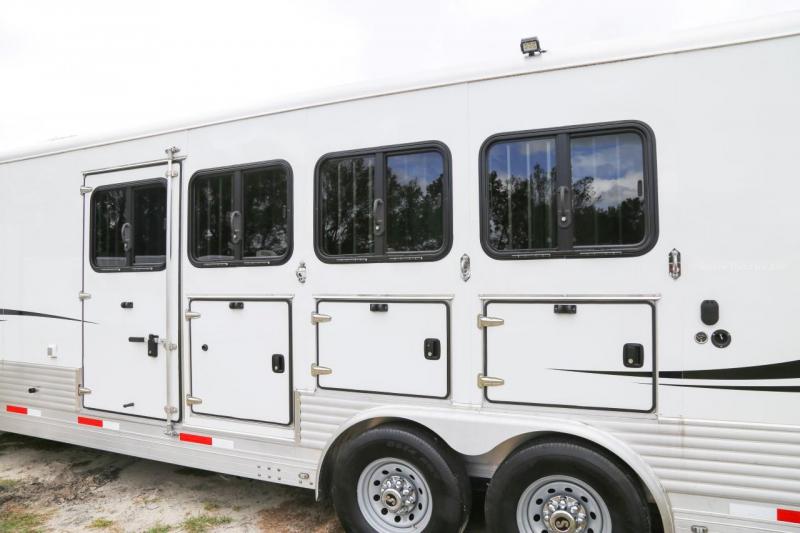 2018 Shadow Conestoga 4 Horse Slant Load Gooseneck w/ Living Quarters Near Me Trailer