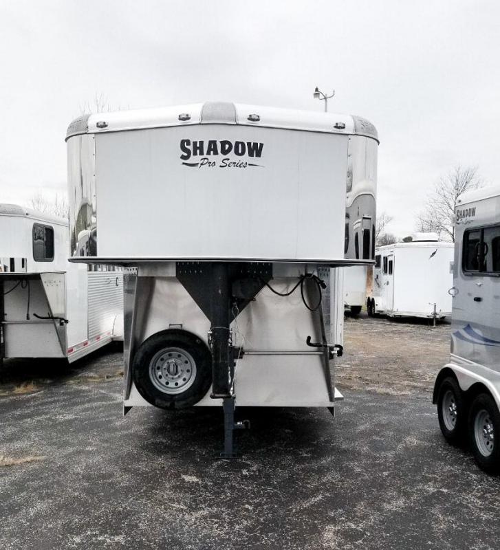 2020 Shadow Trailers Pro Series 4H Slant Plus Pack GN 69226E-4SL-GN-E- Horse Trailer 2020 Shadow Trailers Pro Series 4H Slant Plus Pack GN 69226E-4SL-GN-E- Horse Trailer