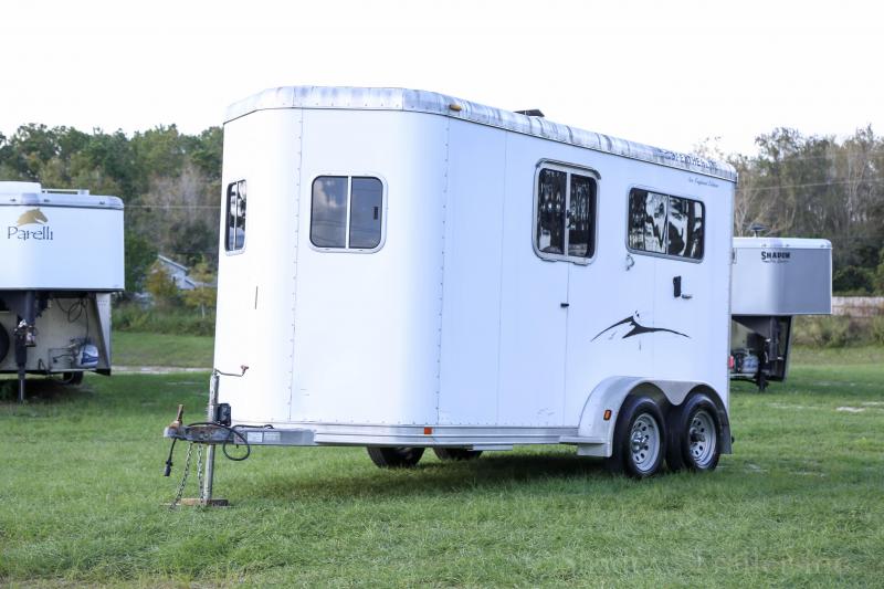 2007 Featherlite 2 Horse Straight Load Bumper Pull 2007 Featherlite 2 Horse Straight Load Bumper Pull