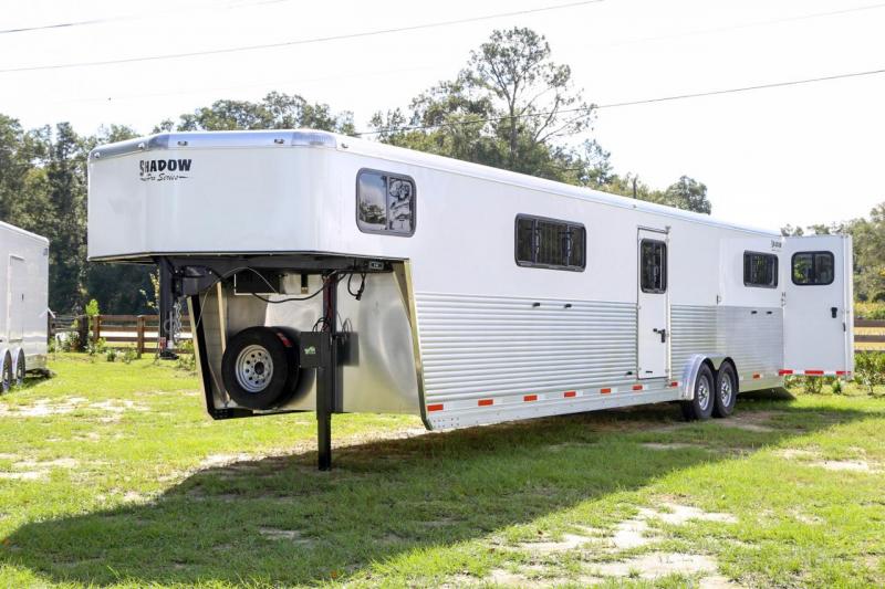 2021 Shadow PRO 6 Horse Straight Load Gooseneck Head To Head 2021 Shadow PRO 6 Horse Straight Load Gooseneck Head To Head