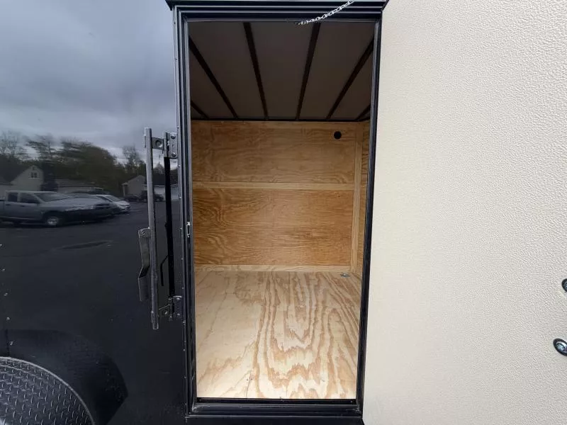 new Cargo (Enclosed) Trailers Diamond Cargo  for sale, in Middletown, OH Thumbnail 11