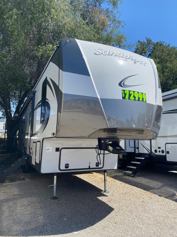 2022 Forest River Sandpiper 3330BH Fifth Wheel RV 2022 Forest River Sandpiper 3330BH Fifth Wheel RV