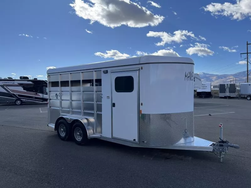 2023 Mavlite 3 Horse Trailer