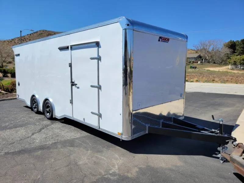 Pace Pursuit 24FT Race