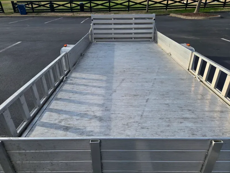used Utility Trailers Aluma  for sale, in Pewee Valley, KY Thumbnail 3