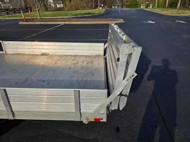used Utility Trailers Aluma  for sale, in Pewee Valley, KY Thumbnail 9