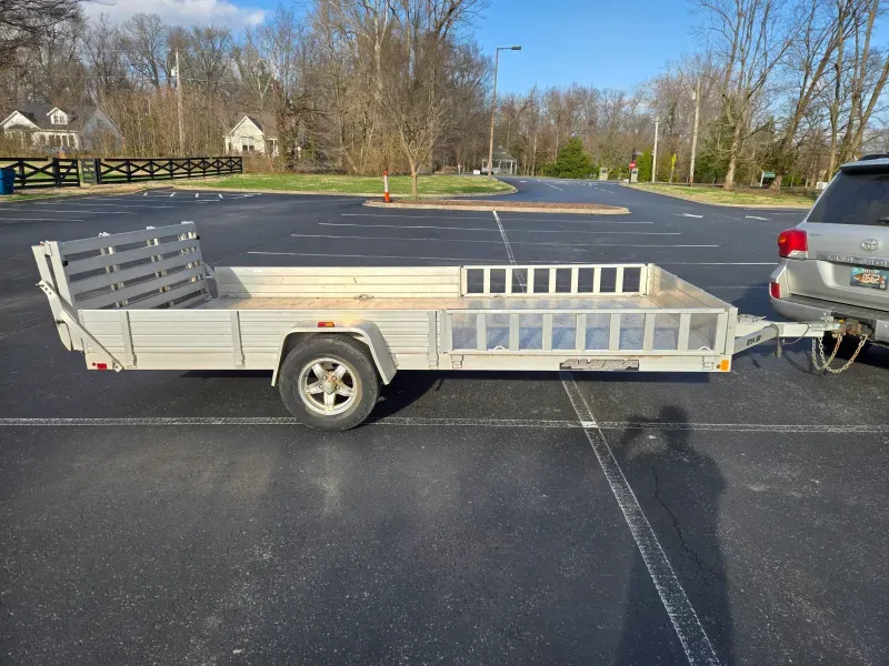 used Utility Trailers Aluma  for sale, in Pewee Valley, KY Thumbnail 2
