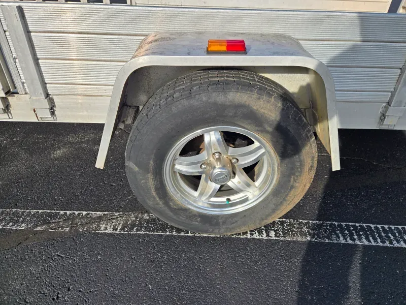 used Utility Trailers Aluma  for sale, in Pewee Valley, KY Thumbnail 10