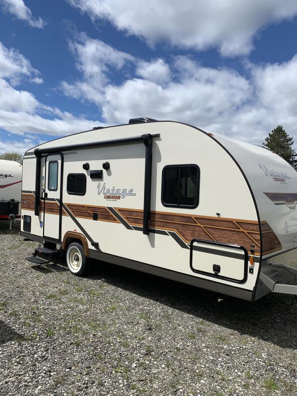 2022 Gulfstream Vintage Cruiser 19csk Travel Trailer RV 2022 Gulfstream Vintage Cruiser 19csk Travel Trailer RV