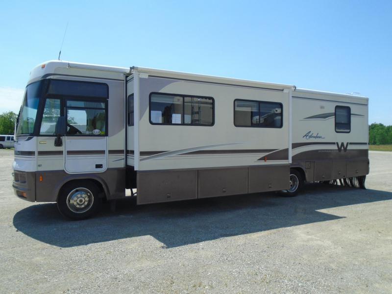 2000 Winnebago Adventurer 35U Class A RV 2000 Winnebago Adventurer 35U Class A RV