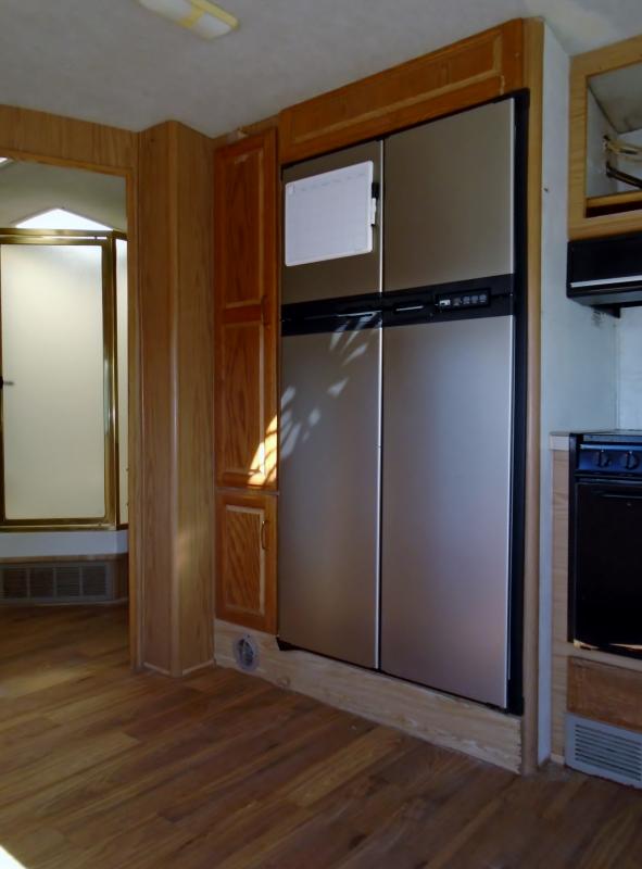 used Camper / RV Fleetwood RV Bounder for sale, in Decatur, IN Thumbnail 7