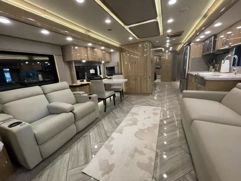 used Camper / RV American Coach American Eagle for sale, in Decatur, IN Thumbnail 54