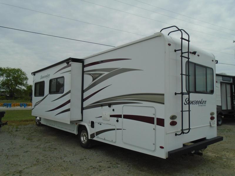 2017 Forest River Inc. Sunseeker 3010DS Class C RV 2017 Forest River Inc. Sunseeker 3010DS Class C RV