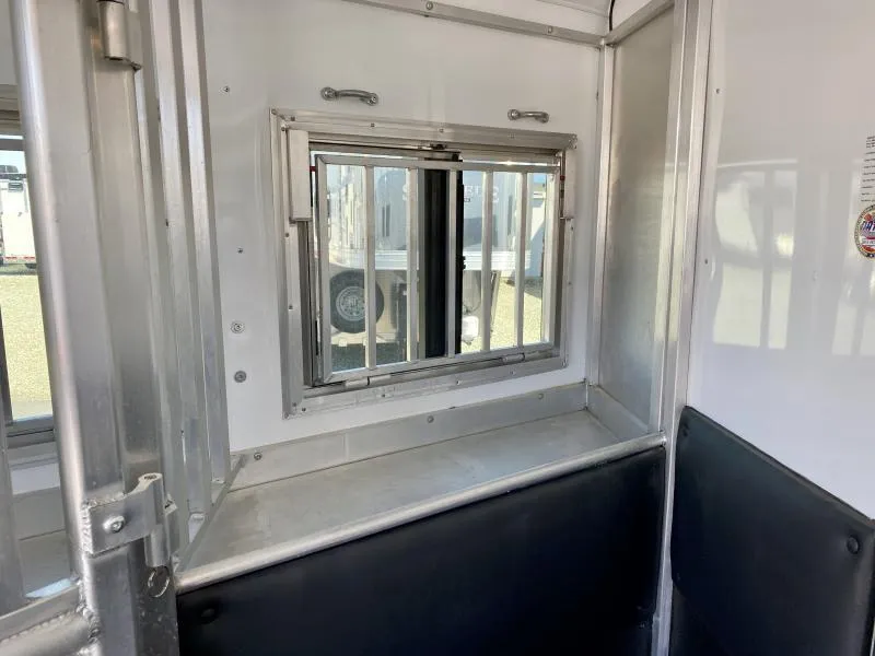 used Horse Trailers Merhow Trailers  for sale, in Galt, CA Thumbnail 22