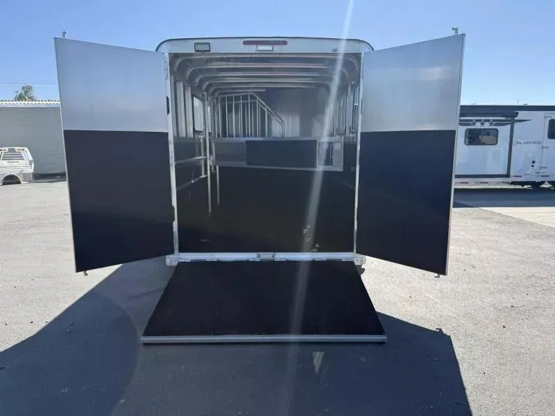 used Horse Trailers Maverick Trailers  for sale, in Galt, CA Thumbnail 11