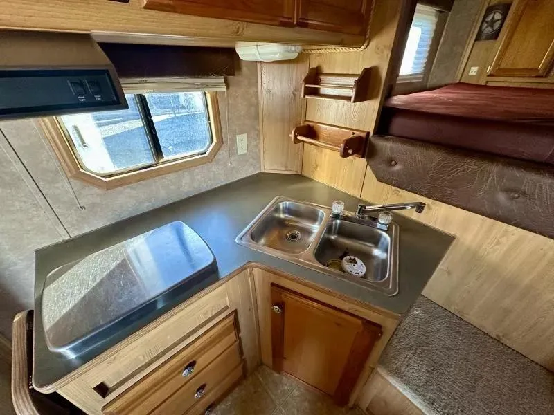 used Horse Trailers Exiss Trailers  for sale, in Galt, CA Thumbnail 14