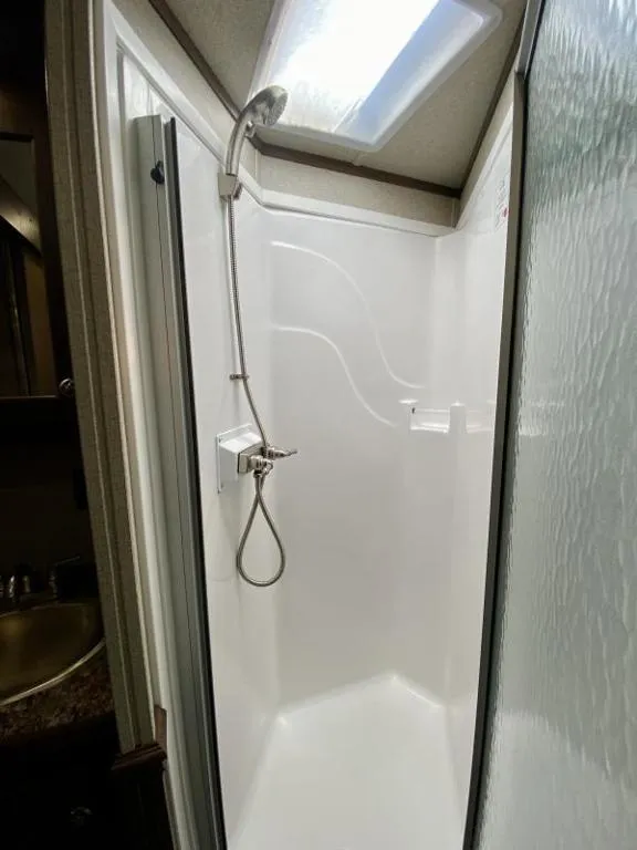 new Horse Trailers Merhow Trailers  for sale, in Galt, CA Thumbnail 12