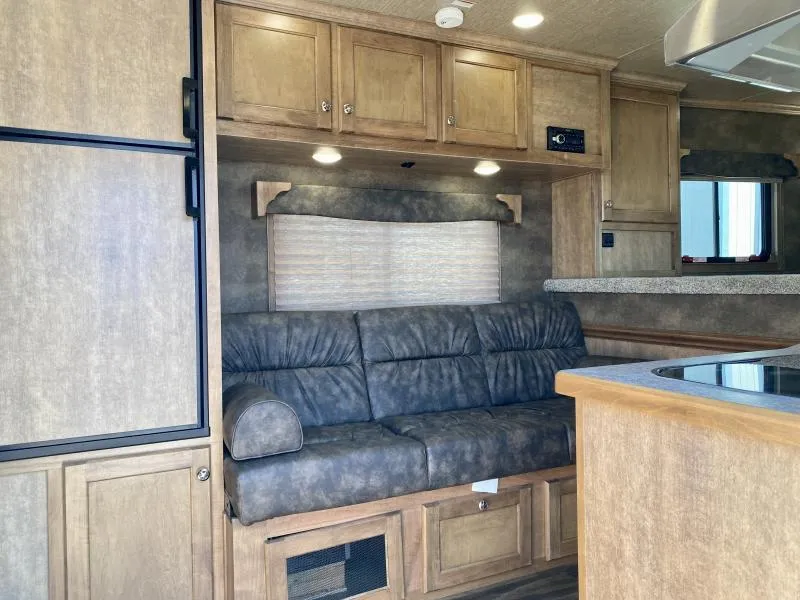 used Horse Trailers Merhow Trailers  for sale, in Galt, CA Thumbnail 3