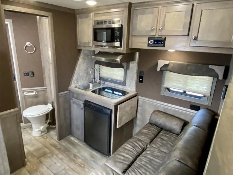 new Horse Trailers Merhow Trailers  for sale, in Galt, CA Thumbnail 8