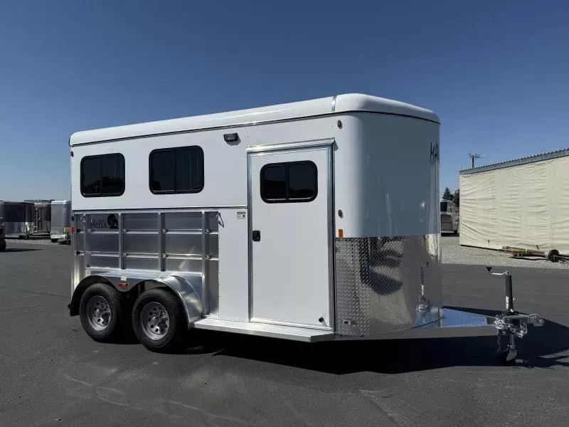 2026 Maverick Trailers 2 Horse Lite Deluxe 7'6" Tall BP Trailer