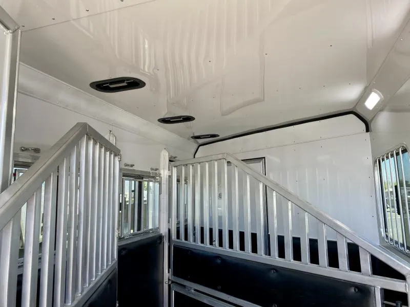 new Horse Trailers Merhow Trailers  for sale, in Galt, CA Thumbnail 20